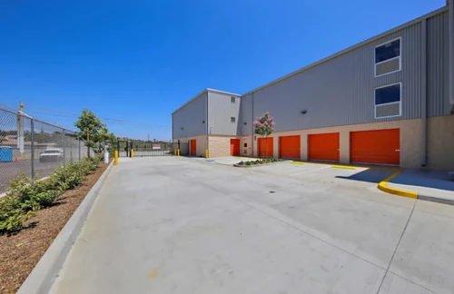 Exterior view of a self-storage facility with 24/7 access.