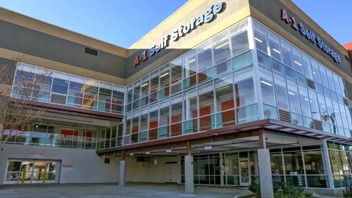 Commercial storage facility in Alhambra